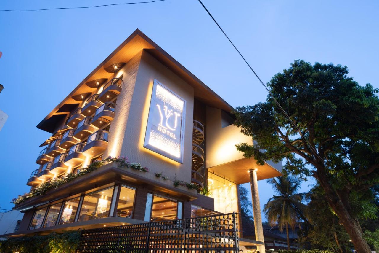 Yu Hotel Candolim Buitenkant foto